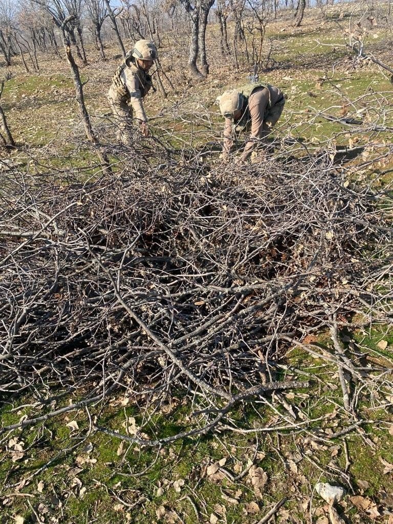Eren Abluka Sonbahar-Kış-24 Şehit Jandarma Uzman Çavuş Ramazan Bahşiş operasyonu başlatıldı