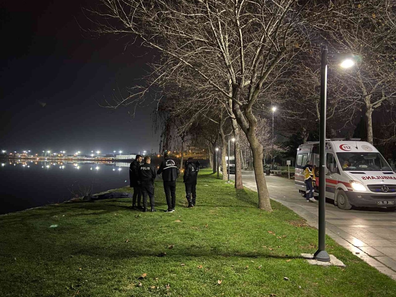 Küçükçekmece Gölü’nde şüpheli ölüm