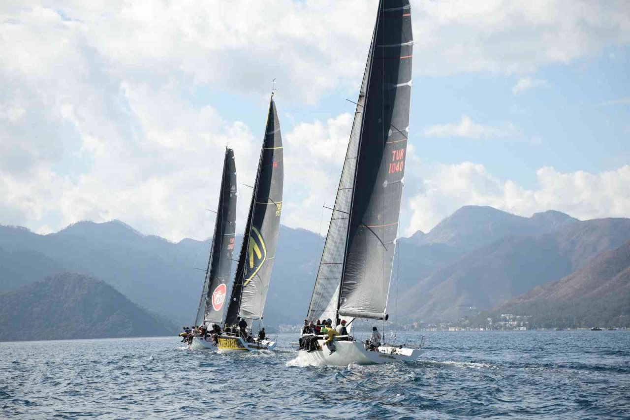 Marmaris yelkenli yat yarışları kış trofesinin ilk ayağı tamamlandı