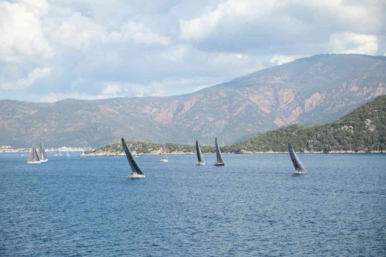 Marmaris yelkenli yat yarışları kış trofesinin ilk ayağı tamamlandı