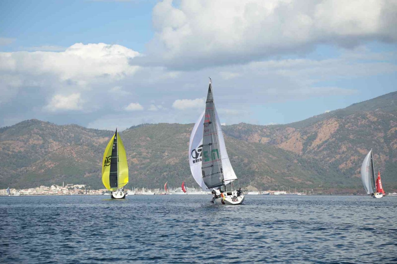 Marmaris yelkenli yat yarışları kış trofesinin ilk ayağı tamamlandı