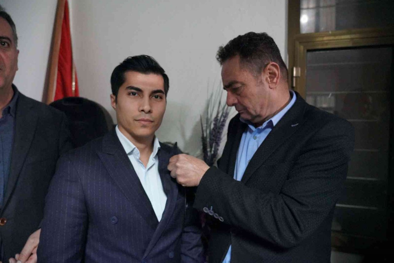 Mersin’de 150 genç MHP’ye katıldı