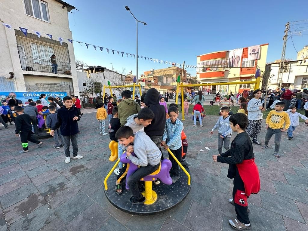 Çocukların park sevinci