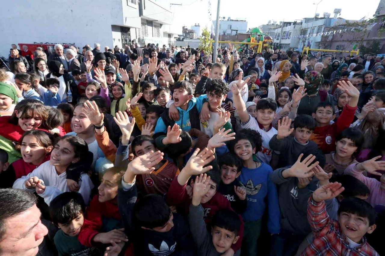 Çocukların park sevinci