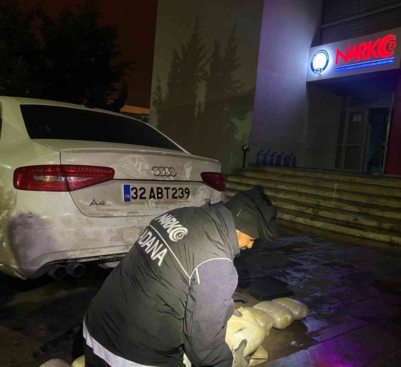 Tamponda 11 kilo 776 gram uyuşturucu ele geçirildi: 2 şüpheli tutuklandı