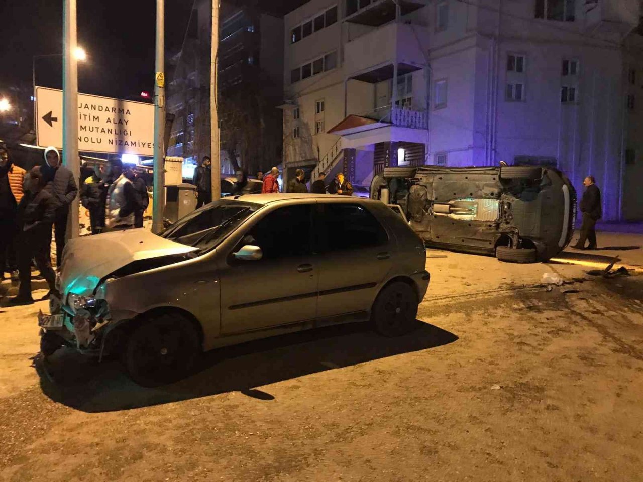 Bilecik’te alkollü sürücünün karıştığı kazada şans ederi yaralanan olmadı