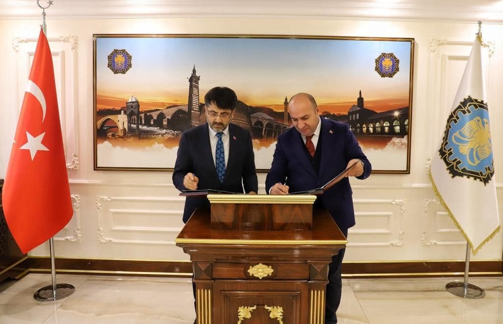 Dicle Üniversitesi ile Diyarbakır Büyükşehir Belediyesi arasında iş birliği protokolü imzalandı