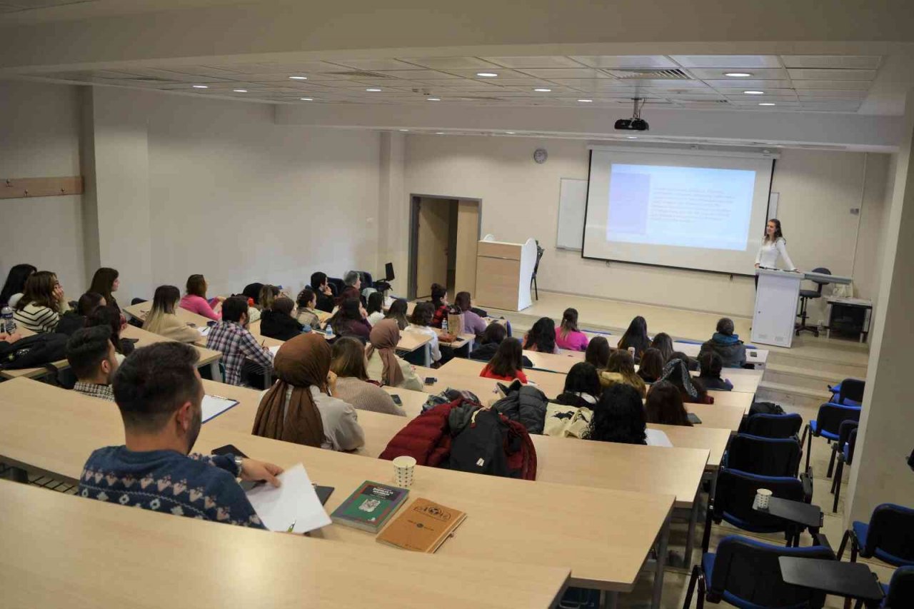 ESOGÜ’de Yabancı Dil Olarak Türkçe Öğretimi Sertifika Programı başladı