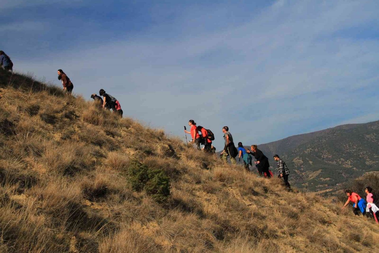 Doğa tutkunları 20 dereceyi bulan sıcaklığı kaçırmadı