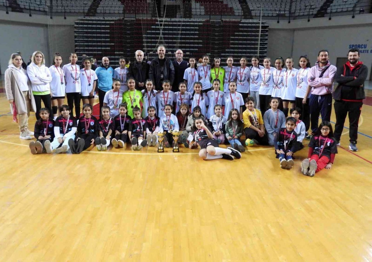 Hentbolde Kepez rüzgarı