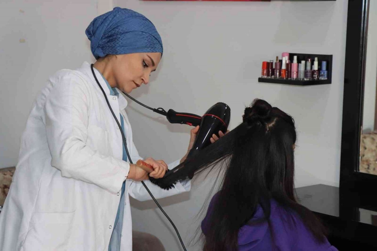 Şanlıurfalı genç kızlar hayallerine kavuştu