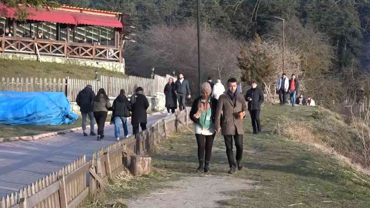 Bolu’nun incisi Gölcük, yarıyıl tatilinde ilgi odağı oldu