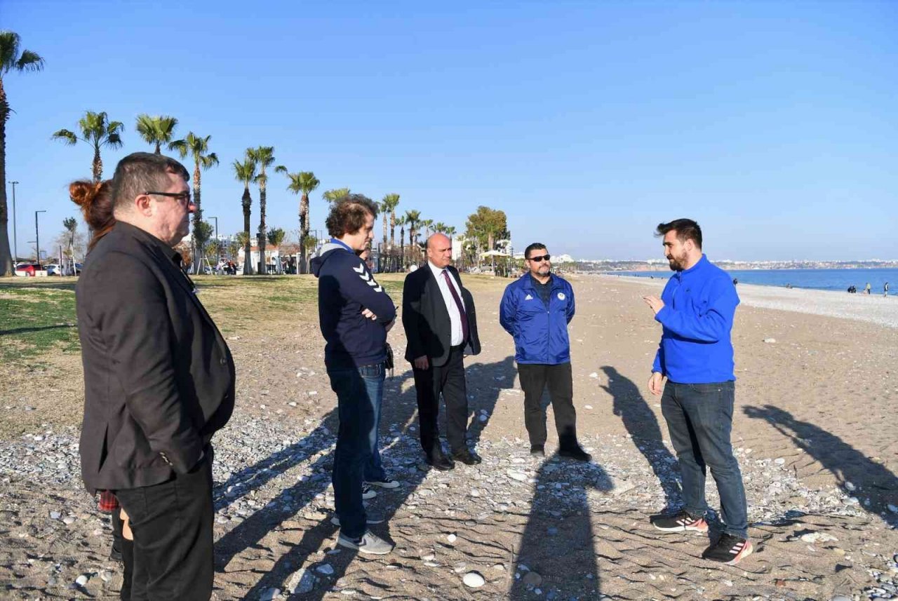 Konyaaltı plajlarına tam not