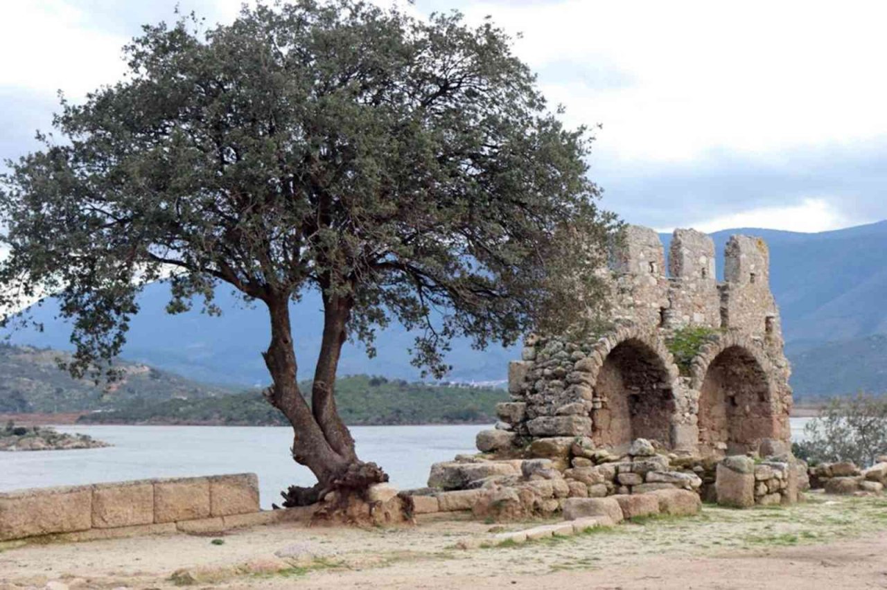 Göl Kalesi ‘Herakleie’ ilgi odağı