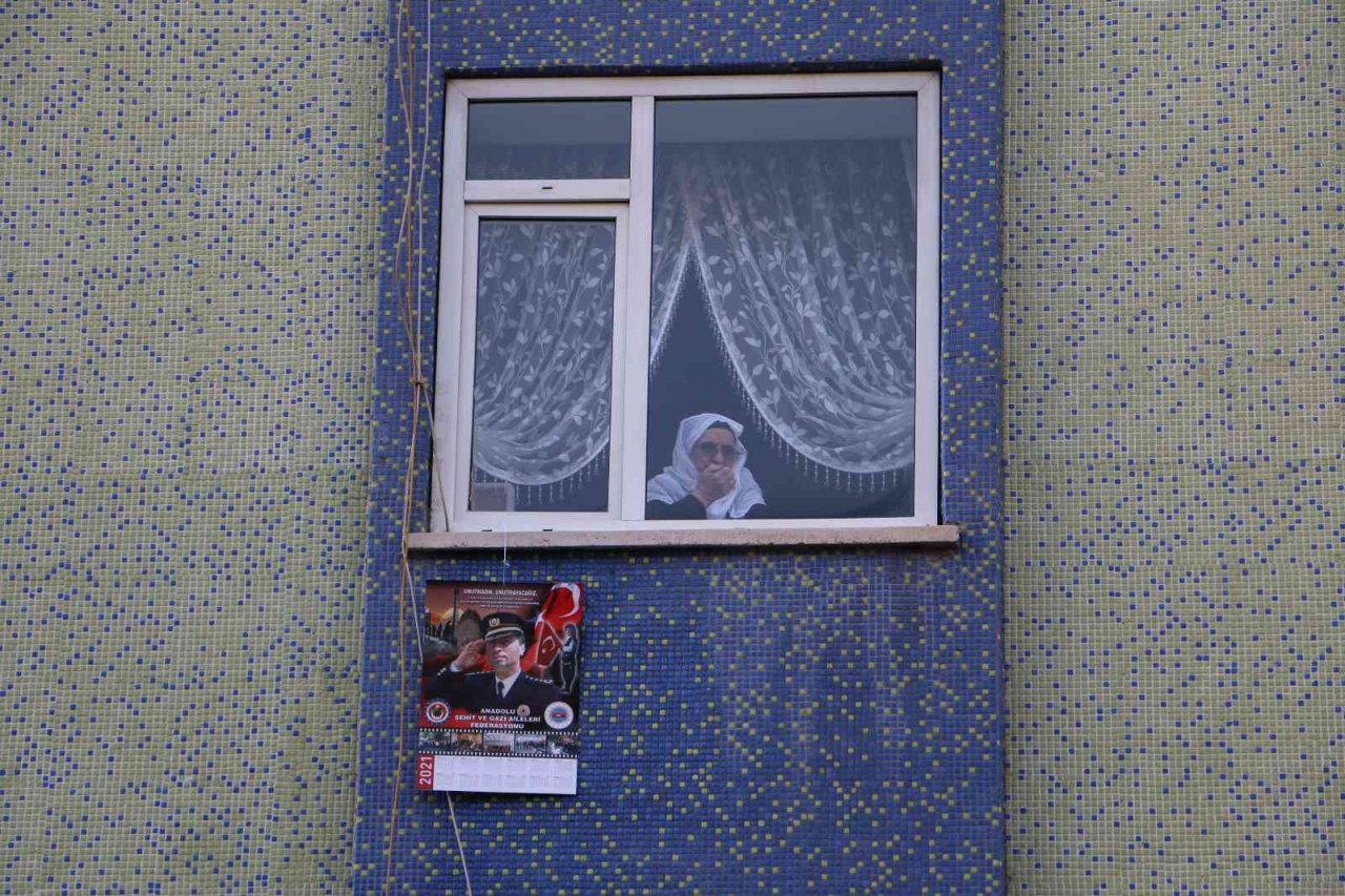 Uğradığı silahlı saldırı sonucu 22 yıl önce şehit edilen Ali Gaffar Okkan Diyarbakır’da anıldı