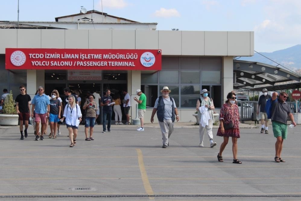 Kruvaziyer turizmini geliştirmede yerel yönetimlere de sorumluluk düşüyor