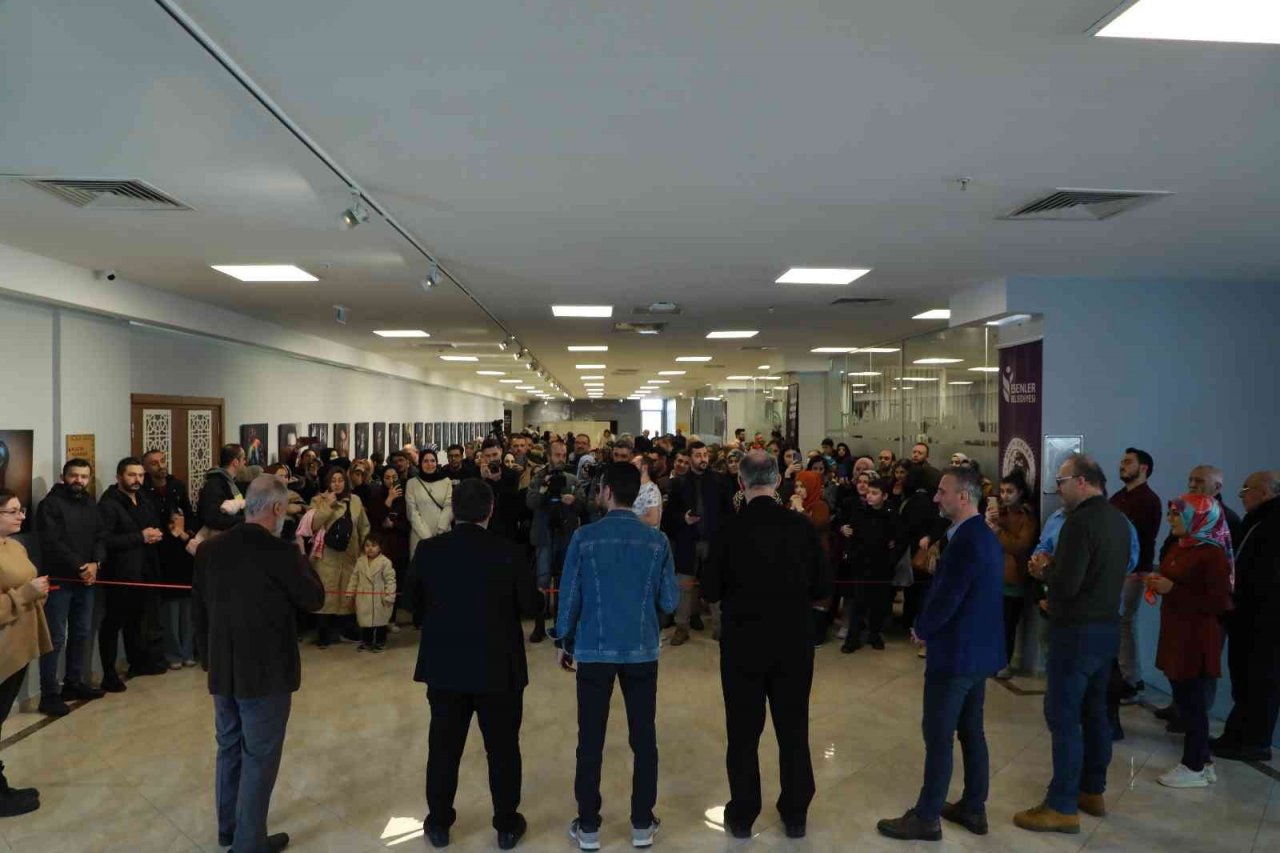 Usta edebiyatçı Tanpınar Esenler’de anıldı