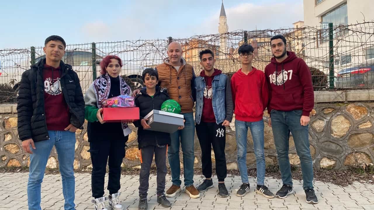 Gençlik 23’ün kampanyası yürekleri ısıttı