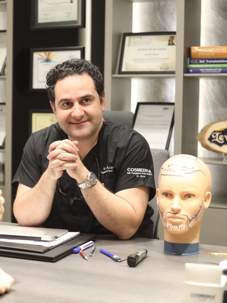 Cosmedica, İtalyan futbol yıldızı Totti ile dünyaya açılıyor