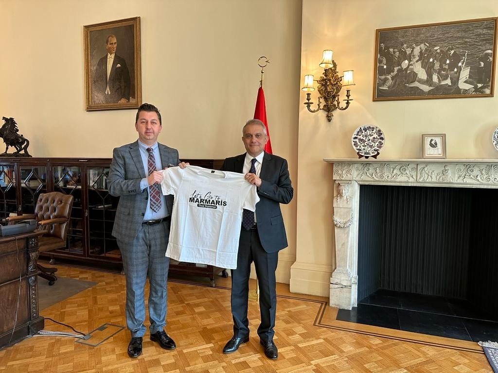 Marmaris Esnaf ve Sanatkarlar Odası Başkanı Ayyıldız İngiltere’de