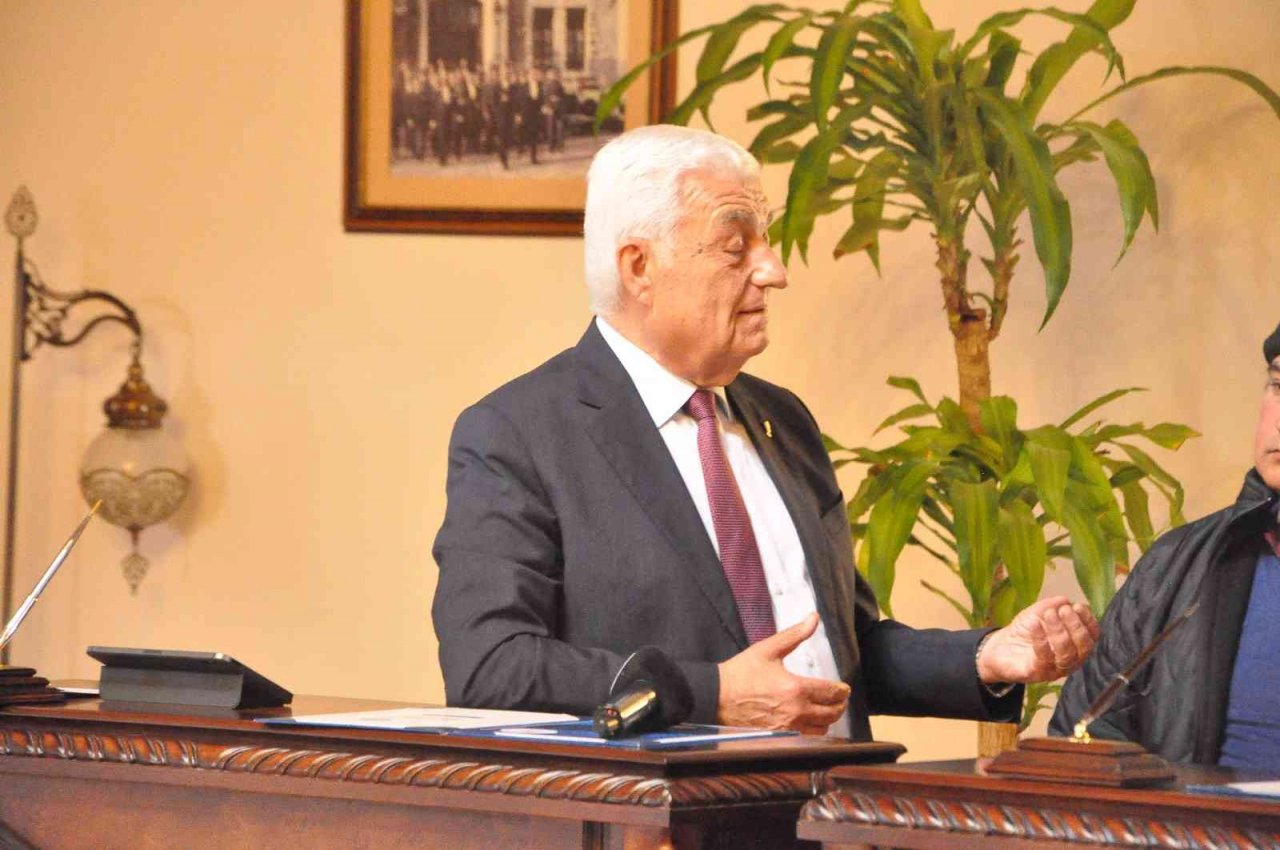 Kaba yem üretimi için 55 dönümlük arazi üreticilere tahsis edildi