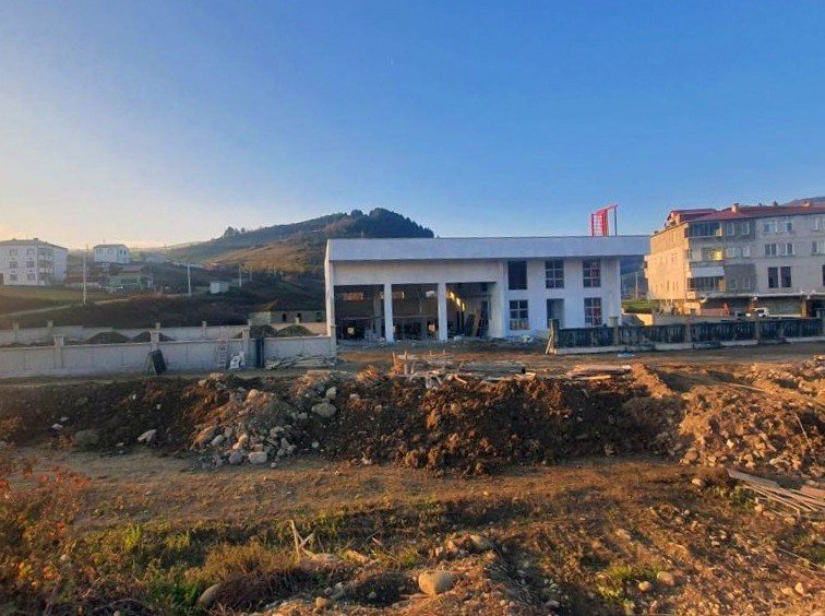 Yakakent İtfaiye İstasyonu’nun yüzde 80’i tamamlandı