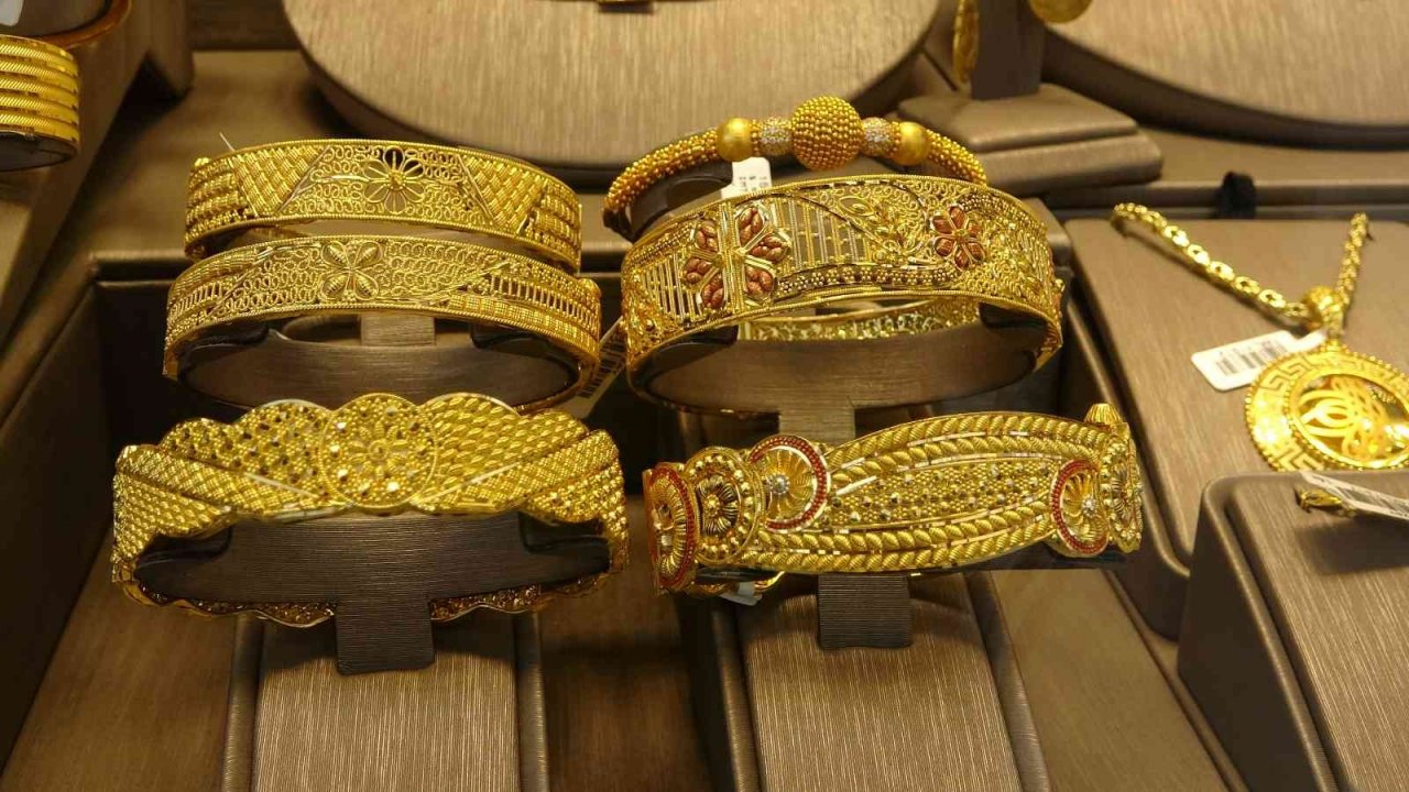 "Altın, güvenli liman özelliğini koruyor"