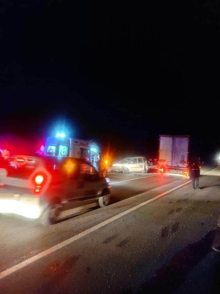 Burdur’da trafik kazası: 1 ölü, 7 yaralı