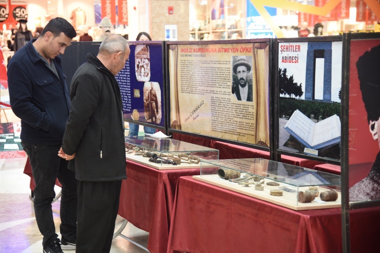 Çanakkale savaş malzemeleri sergisi yoğun ilgi görüyor