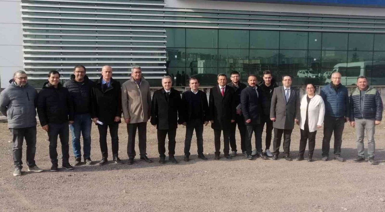 Rektör Altun, ERAGEM inşaatında incelemelerde bulundu