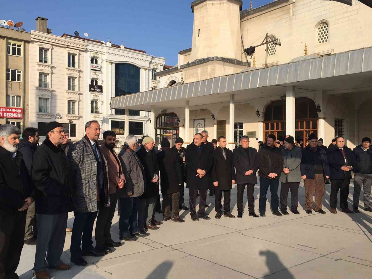 İsveç ve Hollanda’da Kur’an-ı Kerim saldırılarına Elazığ’dan tepki