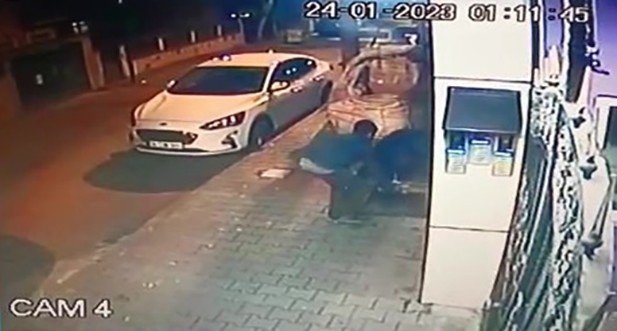Kartal’da rögar kapağı hırsızları kamerada