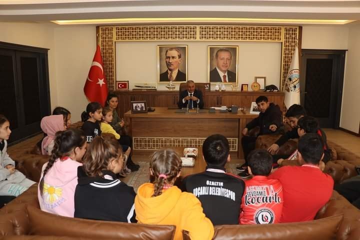 Başkan Kaplan, Koçarlı Belediyespor Atletizm Takımı’nı ağırladı