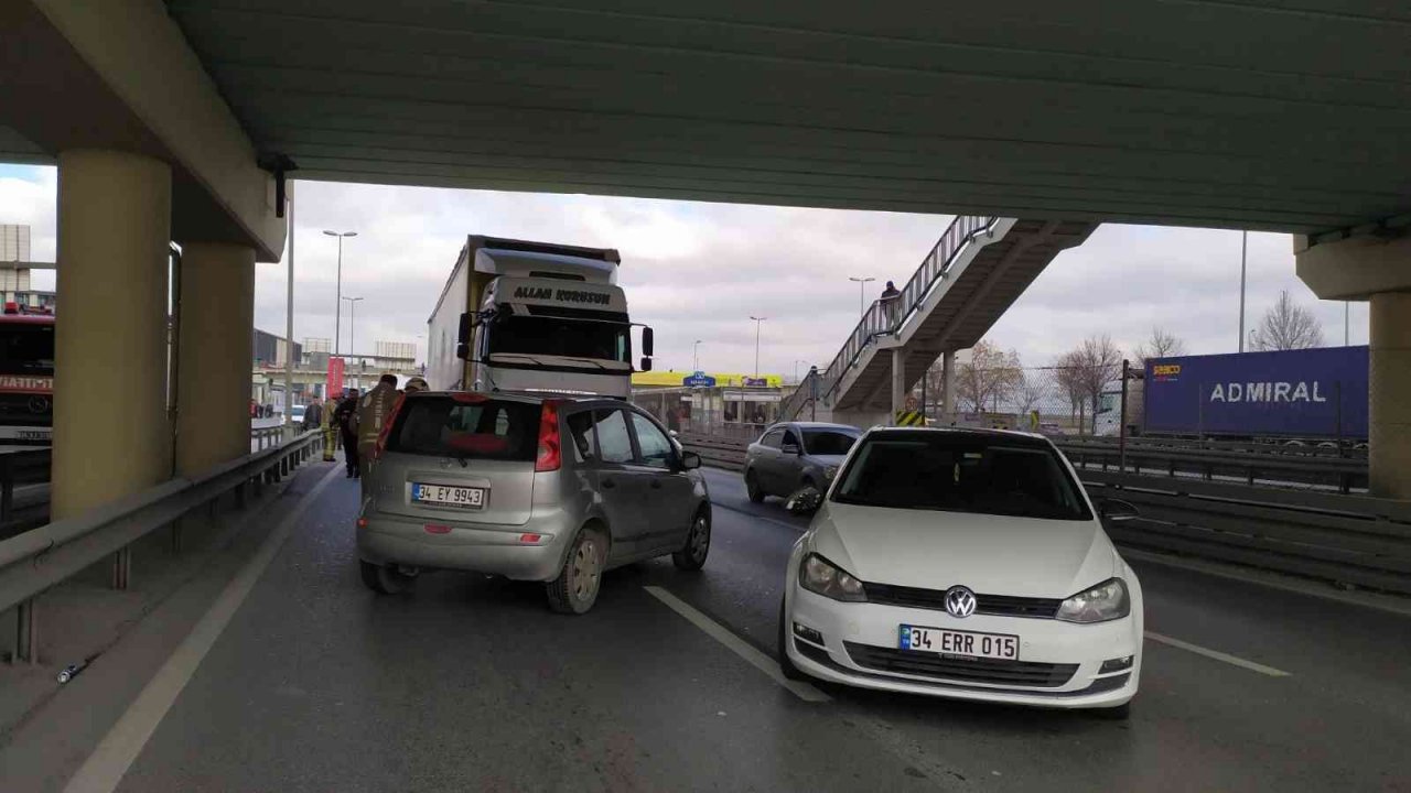 E-5 karayolunda feci kaza: 2 yaralı