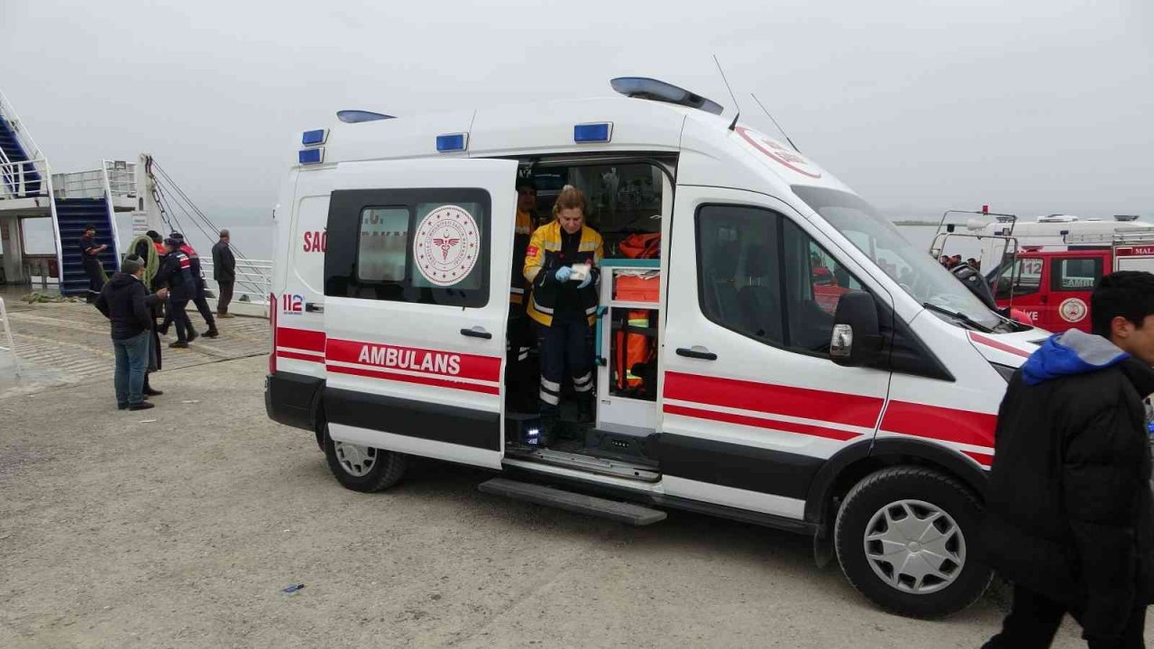 Göle uçan yolcu otobüsünde can pazarı