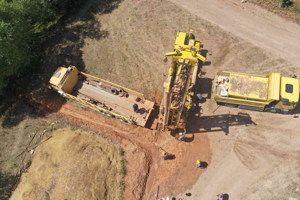 Kırsalda su ve kanalizasyon sorunu yaşayan yerler bir bir çözüme kavuşturuluyor
