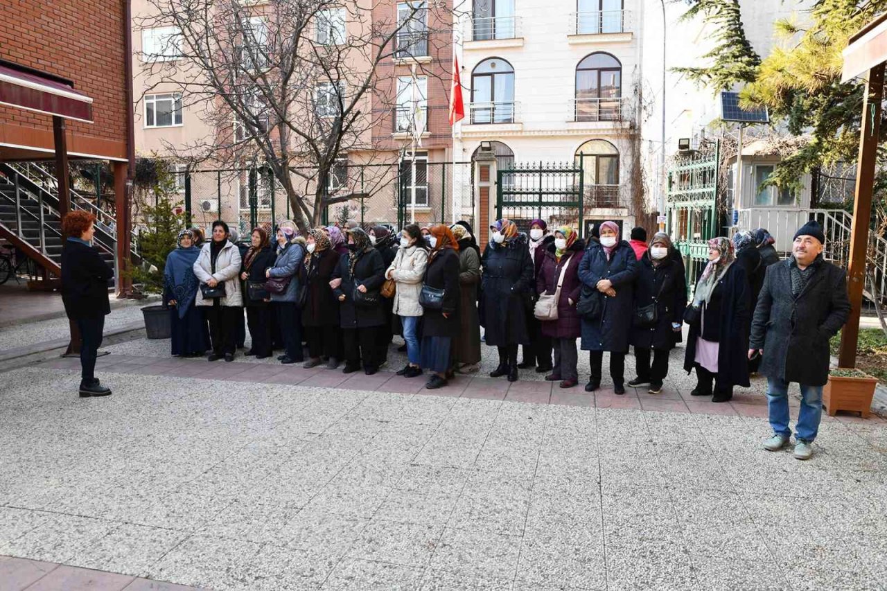Vatandaşlar Tepebaşı’nın projelerini yerinde görüyor