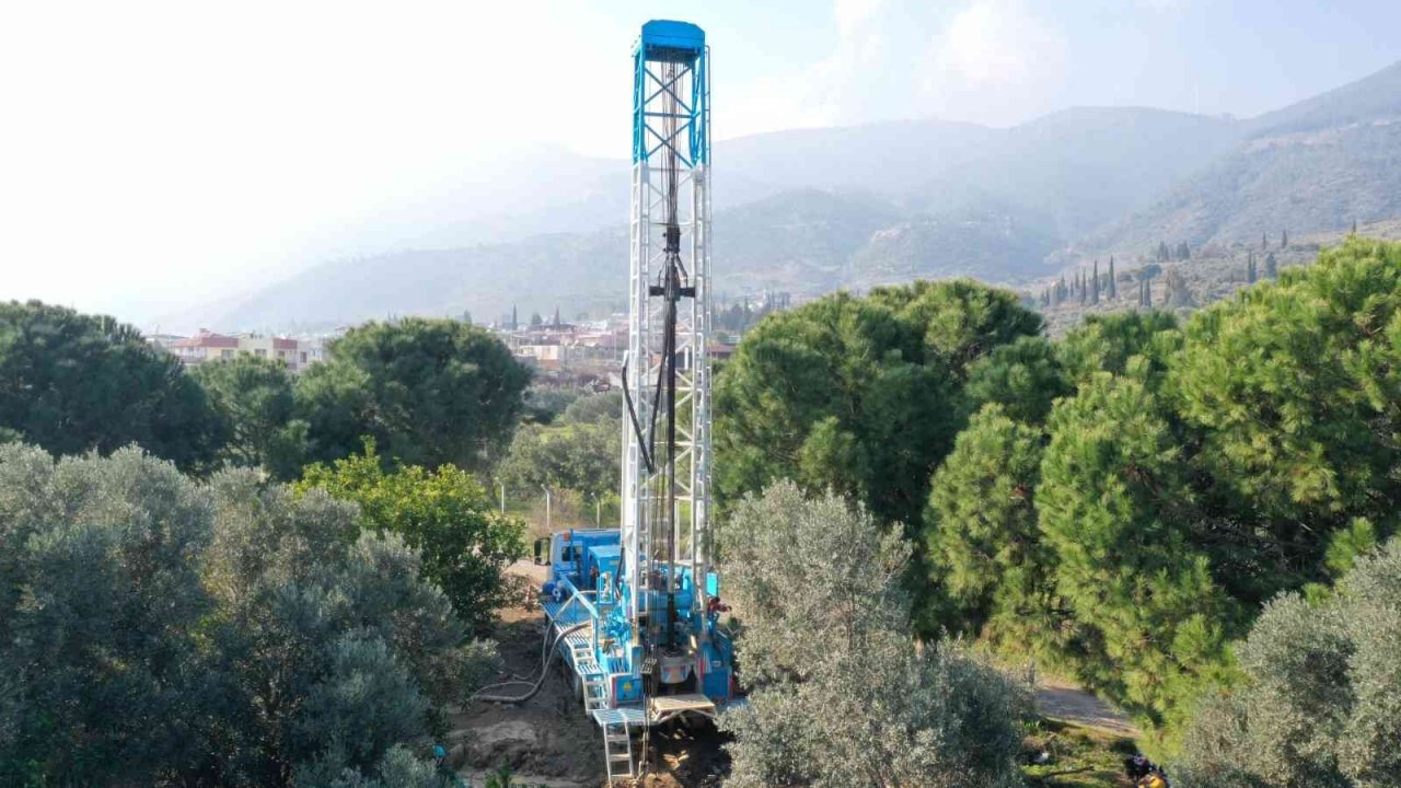 ASKİ yüksek kaliteli yeni sondaj makinesi aldı