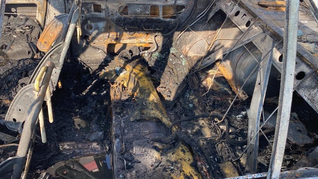 Park halindeki otomobil kundaklandı