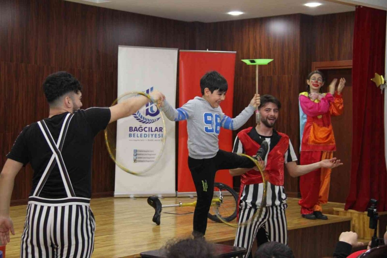 Bağcılar Belediyesi’nden karne şenliği