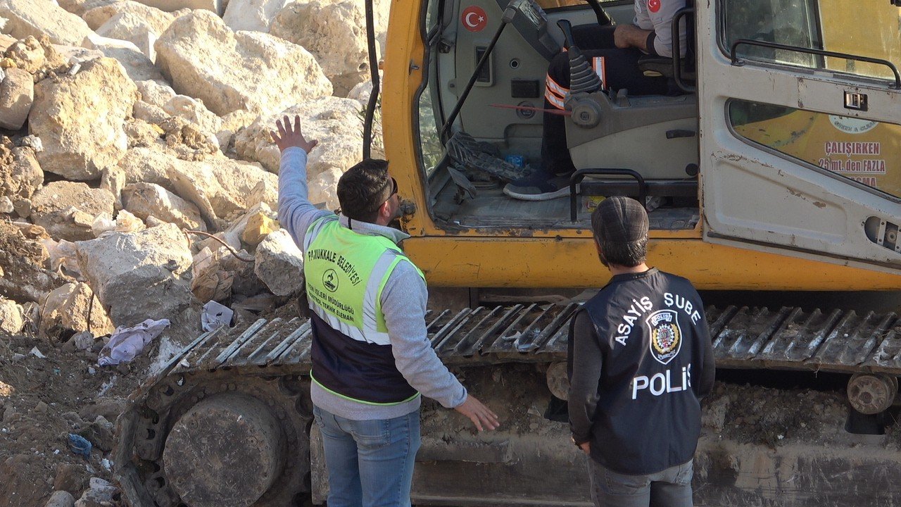 Kocasının mahallesinde bulunamayan kayıp Mine, otelin etrafında aranıyor