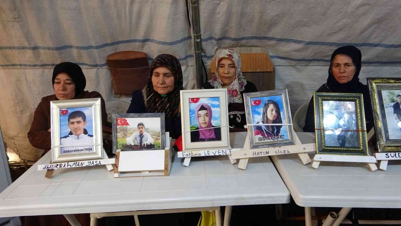 Terör mağduru anne 30 yıldır evladının peşinde