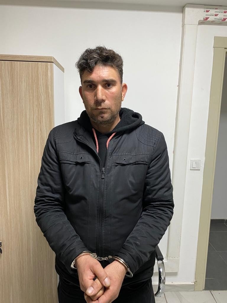 Göçmen kaçakçılığına 3 gözaltı