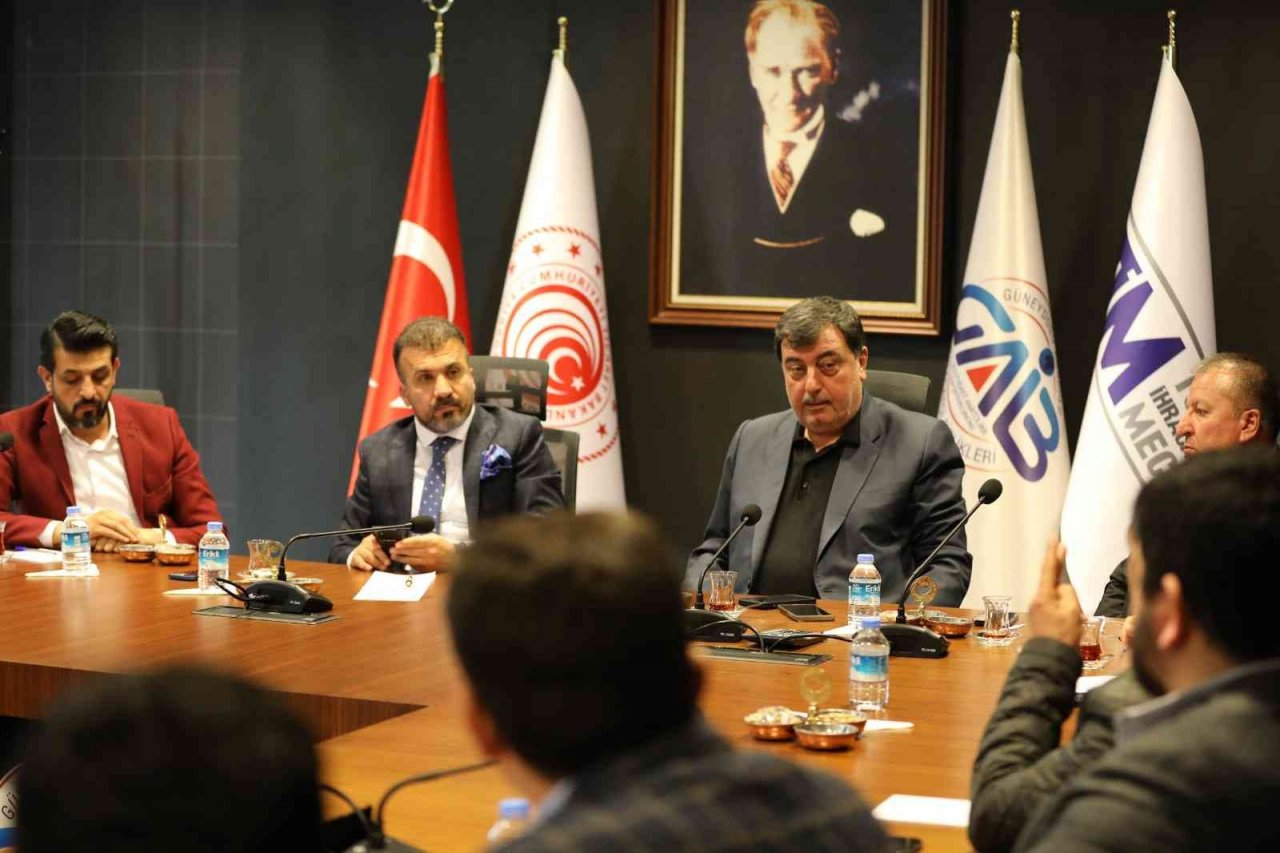 Kadooğlu uluslararası nakliyecileri dinledi