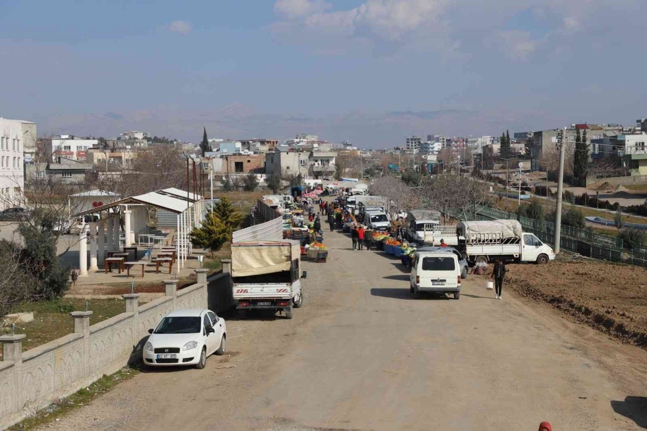 Kahta’da yeni bir semt pazarı daha kuruldu