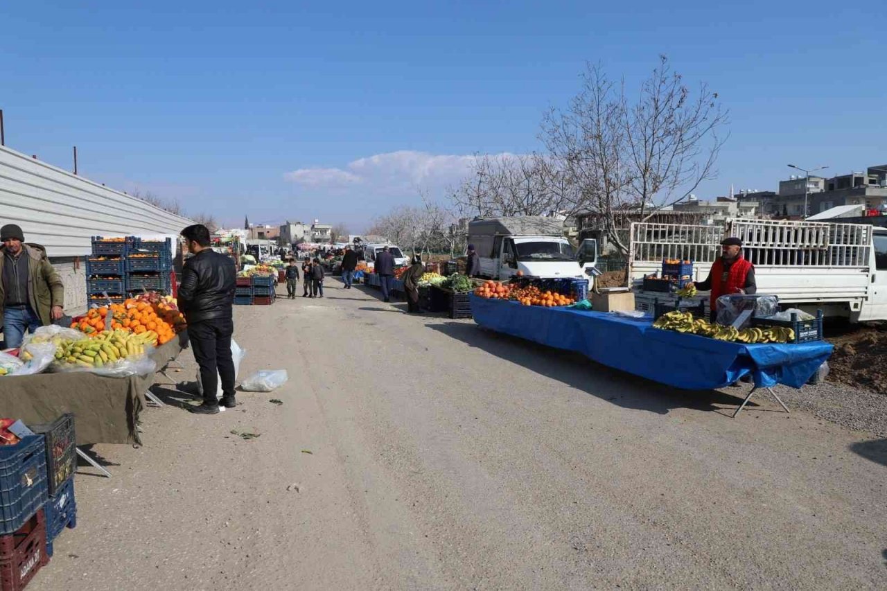 Kahta’da yeni bir semt pazarı daha kuruldu