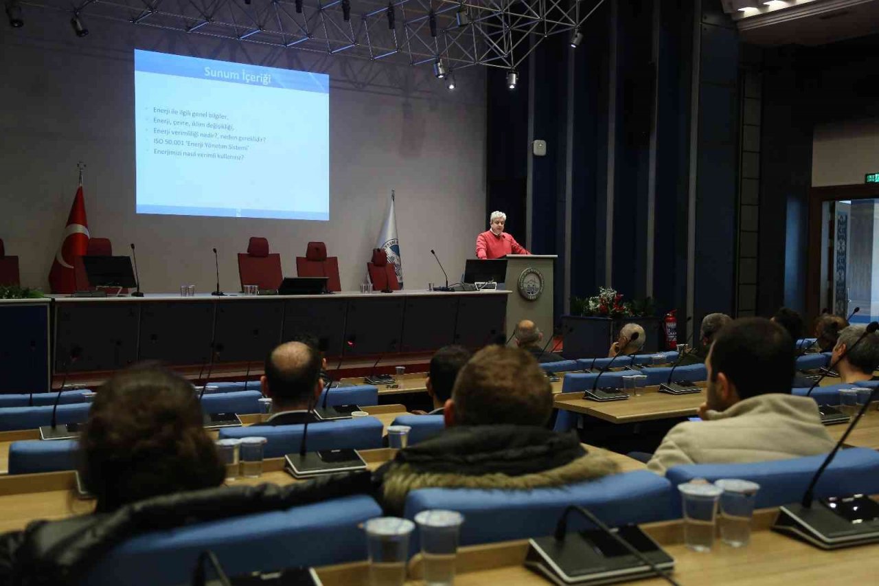 Büyükşehirden Personele Enerji Verimliliği Eğitim Semineri