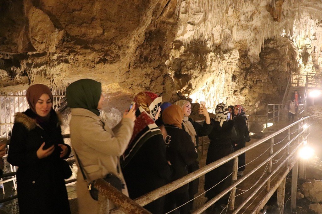 Yeni hafızlar Düzce’yi gezdi