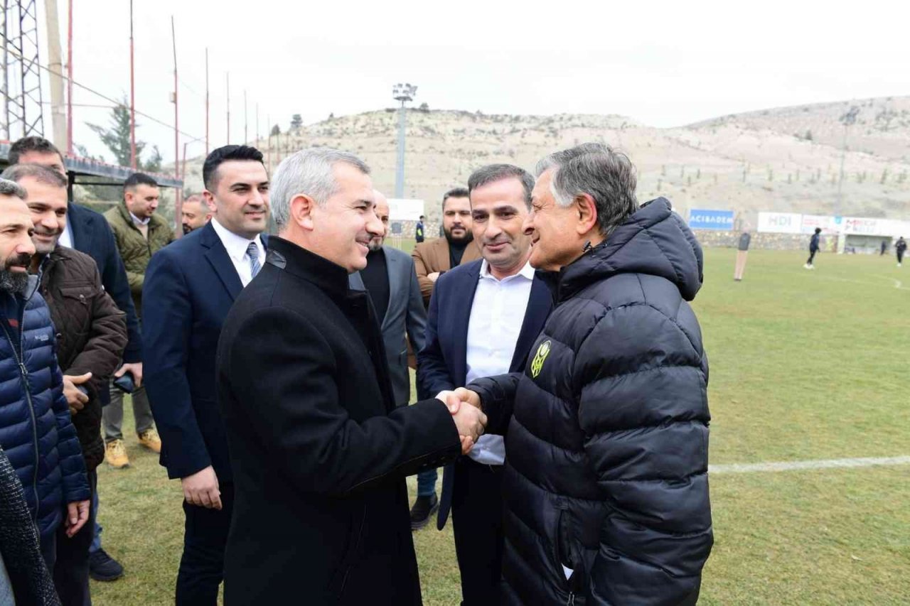 Yeni Malatyaspor’a moral ziyareti