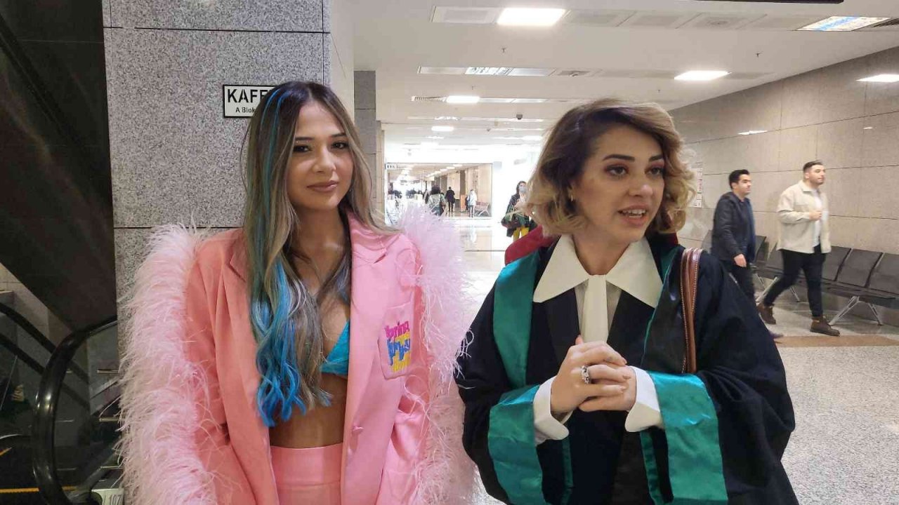 Müstehcen fotoğraflar paylaştığı iddiasıyla yargılanan fenomen Merve Taşkın’a beraat